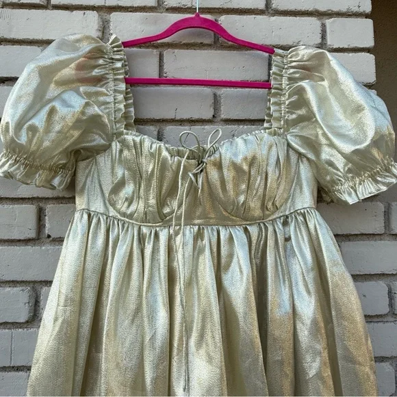 NWOT Selkie Seashell Gown in Champagne - Size XXL